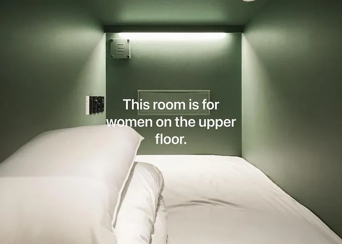 Hotel cápsula Jh Blossom Capsule And Cabin Hotel