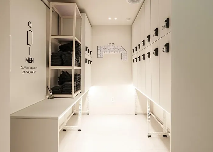 Jh Blossom Capsule And Cabin Hotel Busan