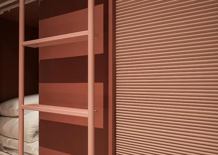 Jh Blossom Capsule And Cabin Hotel Hotel cápsula Busan